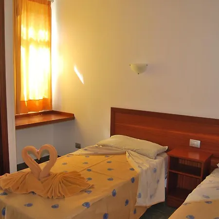 Apartamento Heliomar Palmeras